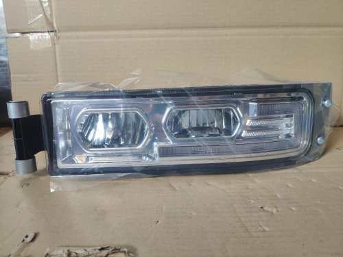 Фара противотуманная с поворотником левая LED HOWO T5G